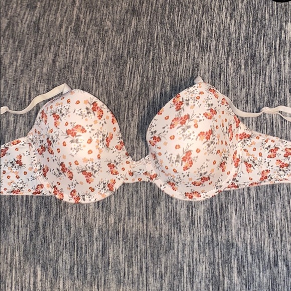 Primark Other - Floral bra